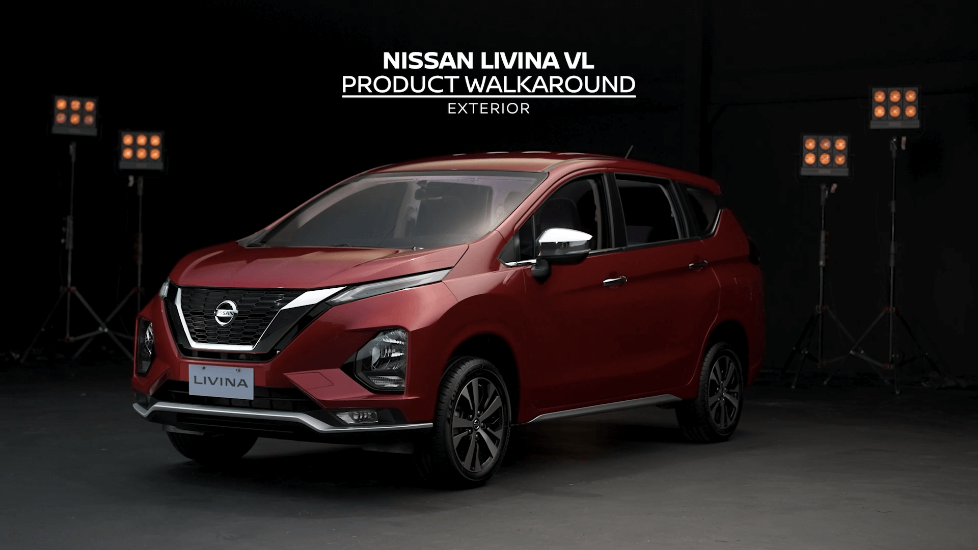 Nissan Livina VL Product Walkaround Exterior poster
